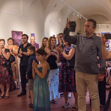 Pořádání výstav a vernisáží